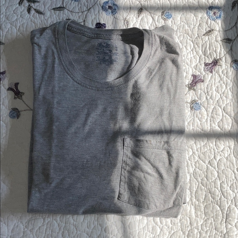 Fruit of the Loom Heather Gray T-Shirt